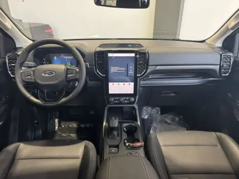 FORD Ranger 3.0 16V 4X4 LIMITED TURBO DIESEL CABINE DUPLA, Foto 8 FORD Ranger 3.0 16V 4X4 LIMITED TURBO DIESEL CABINE DUPLA, Foto 8