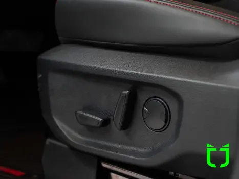 FORD Ranger 3.0 V6 24V CABINE DUPLA RAPTOR 4X4 AUTOM�TICO, Foto 35