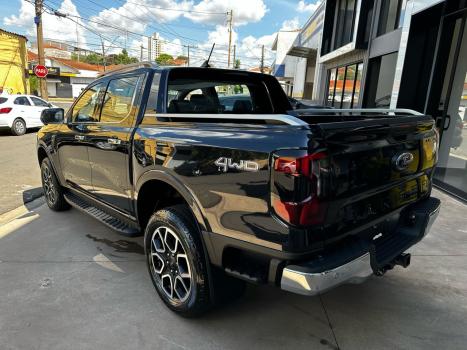 FORD Ranger 3.0 V6 4X4 LIMITED PLUS TURBO DIESEL CABINE DUPLA AUTOM�TICO, Foto 4