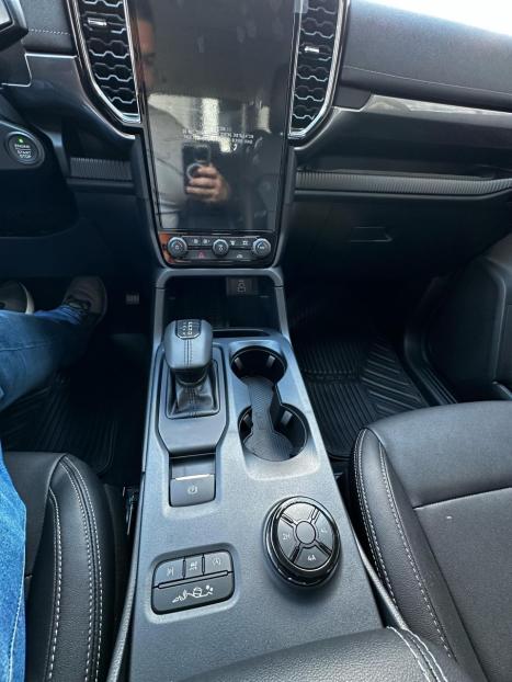 FORD Ranger 3.0 V6 4X4 LIMITED PLUS TURBO DIESEL CABINE DUPLA AUTOM�TICO, Foto 8