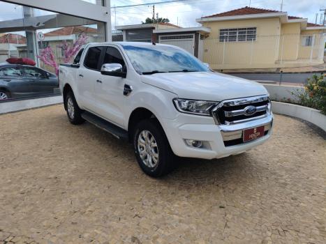 FORD Ranger 3.2 20V XLT 4X4 CABINE DUPLA TURBO DIESEL AUTOMTICO, Foto 2