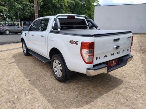 FORD Ranger 3.2 20V XLT 4X4 CABINE DUPLA TURBO DIESEL AUTOMTICO, Foto 6