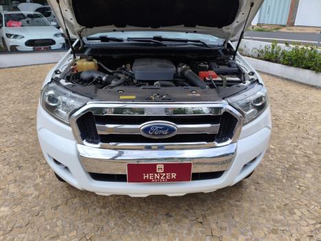 FORD Ranger 3.2 20V XLT 4X4 CABINE DUPLA TURBO DIESEL AUTOMTICO, Foto 12