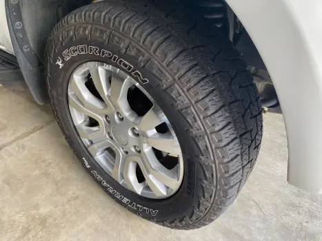 FORD Ranger 3.2 20V XLT 4X4 CABINE DUPLA TURBO DIESEL AUTOM�TICO, Foto 4