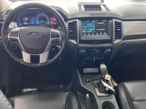 FORD Ranger 3.2 20V XLT 4X4 CABINE DUPLA TURBO DIESEL AUTOM�TICO, Foto 10