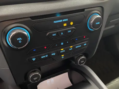 FORD Ranger 3.2 20V XLT 4X4 CABINE DUPLA TURBO DIESEL AUTOM�TICO, Foto 13