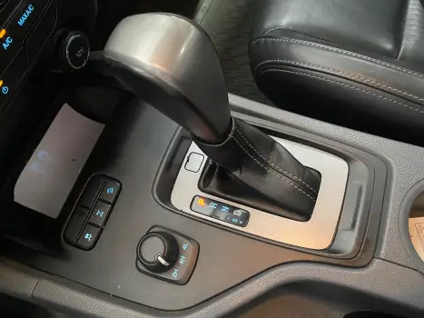 FORD Ranger 3.2 20V XLT 4X4 CABINE DUPLA TURBO DIESEL AUTOM�TICO, Foto 14