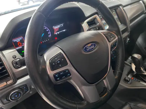 FORD Ranger 3.2 20V XLT 4X4 CABINE DUPLA TURBO DIESEL AUTOM�TICO, Foto 15