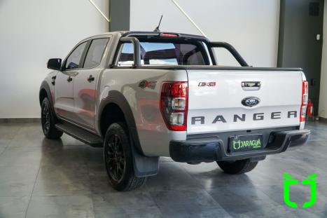 FORD Ranger 3.2 20V FX4 4X4 CABINE DUPLA TURBO DIESEL AUTOM�TICO, Foto 4
