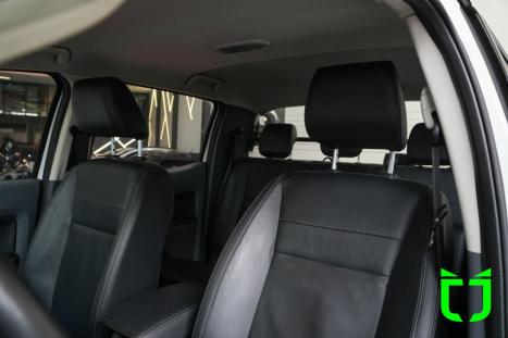 FORD Ranger 3.2 20V XLT 4X4 CABINE DUPLA TURBO DIESEL AUTOM�TICO, Foto 17