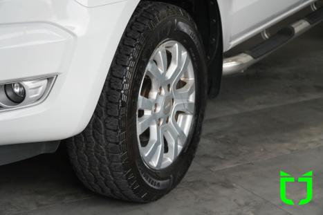 FORD Ranger 3.2 20V XLT 4X4 CABINE DUPLA TURBO DIESEL AUTOM�TICO, Foto 19