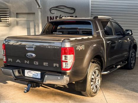FORD Ranger 3.2 20V CABINE DUPLA 4X4 LIMITED TURBO DIESEL AUTOM�TICO, Foto 4