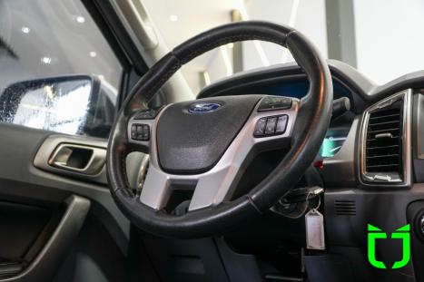 FORD Ranger 3.2 20V XLT 4X4 CABINE DUPLA TURBO DIESEL AUTOM�TICO, Foto 15