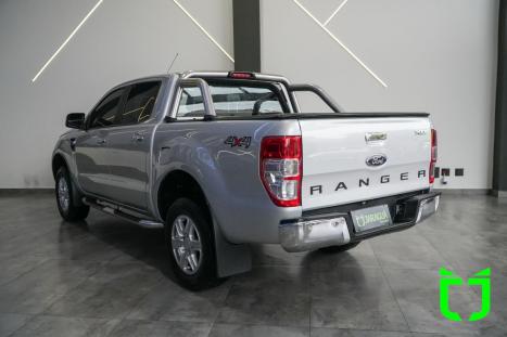 FORD Ranger 3.2 20V XLT 4X4 CABINE DUPLA TURBO DIESEL, Foto 4