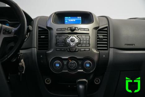 FORD Ranger 3.2 20V XLT 4X4 CABINE DUPLA TURBO DIESEL, Foto 15