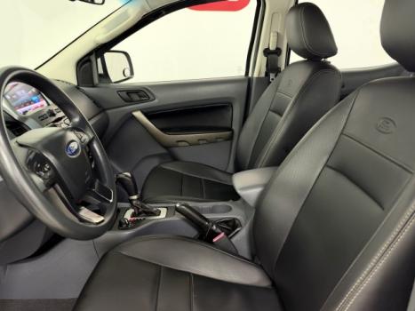 FORD Ranger 3.2 20V XLS CABINE DUPLA TURBO DIESEL, Foto 5