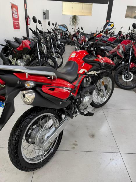 HAOJUE NK 150 FI , Foto 5