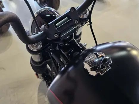 HARLEY DAVIDSON Dyna Street Bob 1600, Foto 4