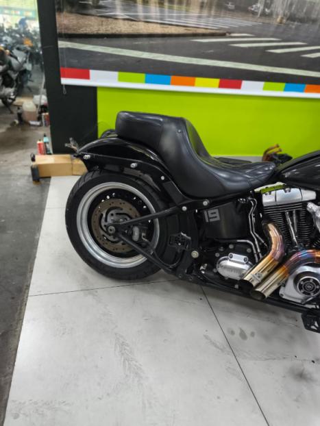 HARLEY DAVIDSON Dyna Fat Bob 1600, Foto 4