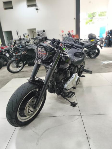 HARLEY DAVIDSON Dyna Fat Bob 1600, Foto 6