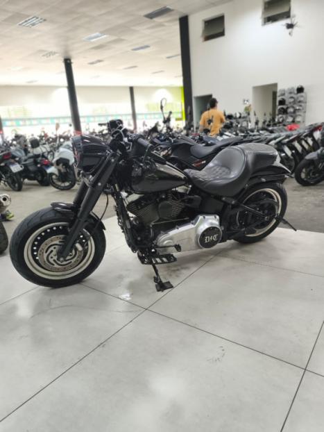 HARLEY DAVIDSON Dyna Fat Bob 1600, Foto 7