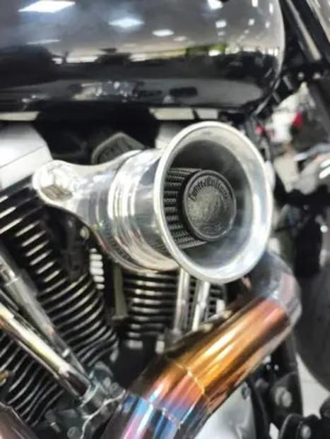 HARLEY DAVIDSON Dyna Fat Bob 1600, Foto 16