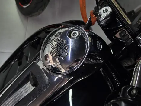 HARLEY DAVIDSON Electra Glide Ultra Limited 1700, Foto 10