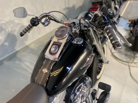 HARLEY DAVIDSON Softail Heritage Custom 1600, Foto 6