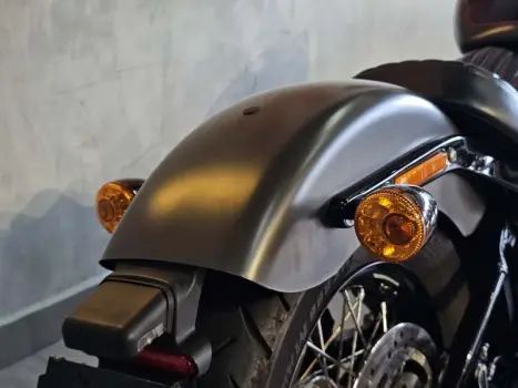 HARLEY DAVIDSON Softtail Street Bob 1700, Foto 3