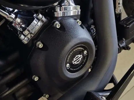 HARLEY DAVIDSON Softtail Street Bob 1700, Foto 5