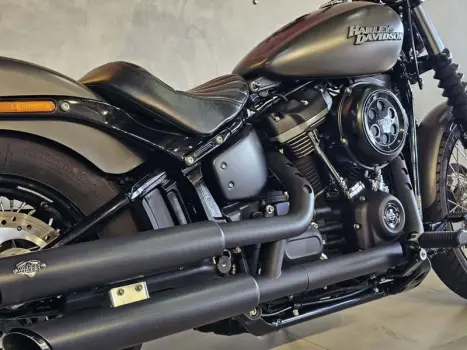 HARLEY DAVIDSON Softtail Street Bob 1700, Foto 6