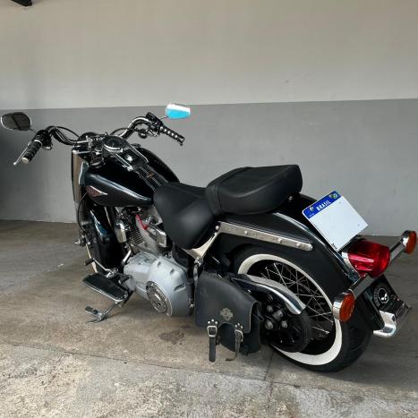 HARLEY DAVIDSON Softail Heritage Custom 1600, Foto 3