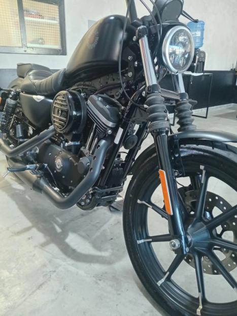 HARLEY DAVIDSON Sportster XL 883 IRON, Foto 4
