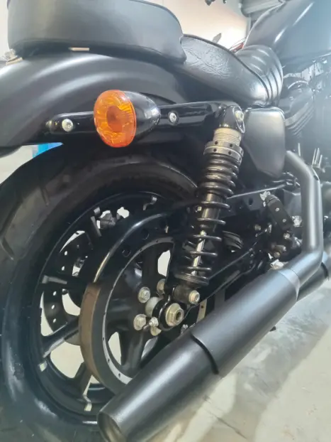 HARLEY DAVIDSON Sportster XL 883 IRON, Foto 6