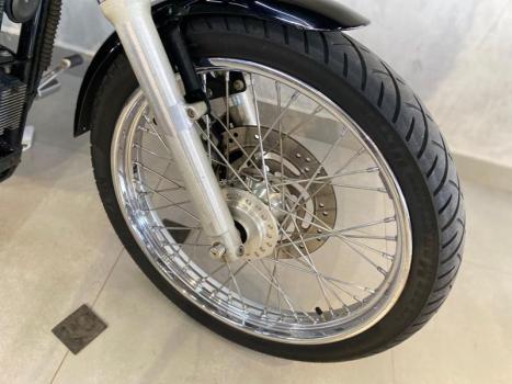 HARLEY DAVIDSON Sportster XL 883 CUSTOM, Foto 3