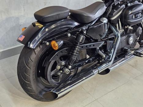 HARLEY DAVIDSON Sportster XL 883 IRON, Foto 3