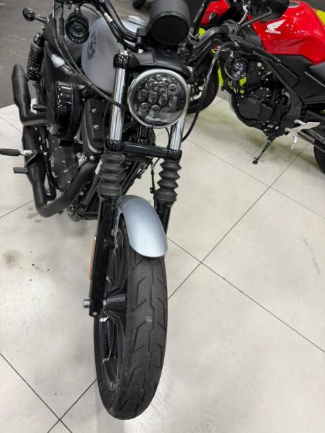 HARLEY DAVIDSON Sportster XL 883 IRON, Foto 8
