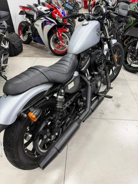 HARLEY DAVIDSON Sportster XL 883 IRON, Foto 15