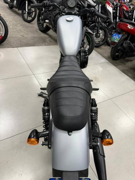 HARLEY DAVIDSON Sportster XL 883 IRON, Foto 18