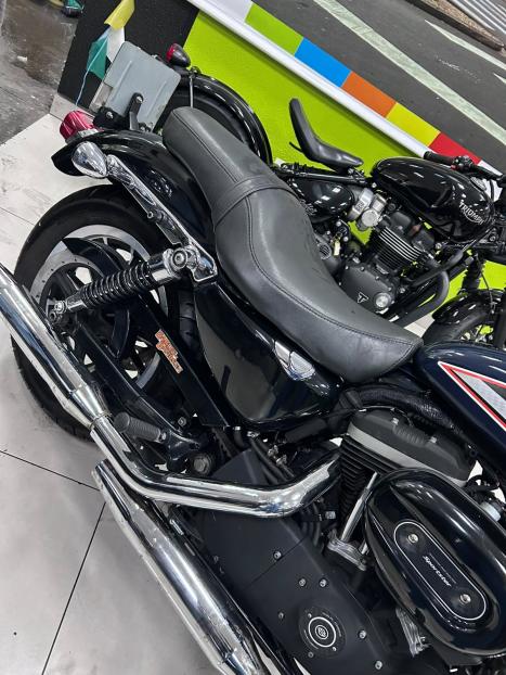 HARLEY DAVIDSON Sportster XL 883 R, Foto 2