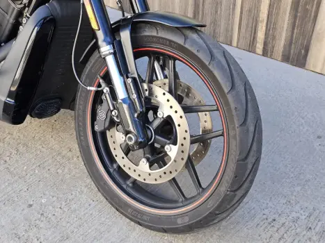 HARLEY DAVIDSON V-Rod 1250 MUSCLE, Foto 7 HARLEY DAVIDSON V-Rod 1250 MUSCLE, Foto 7