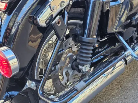HARLEY DAVIDSON V-Rod 1250 MUSCLE, Foto 15 HARLEY DAVIDSON V-Rod 1250 MUSCLE, Foto 15