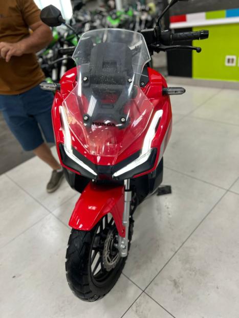 HONDA ADV 150 , Foto 6