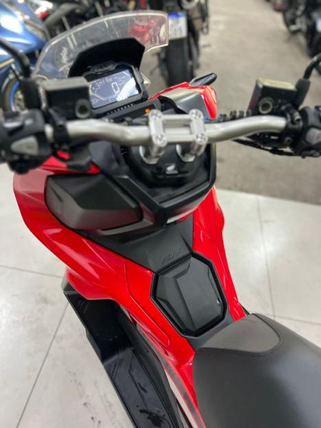 HONDA ADV 150 , Foto 8