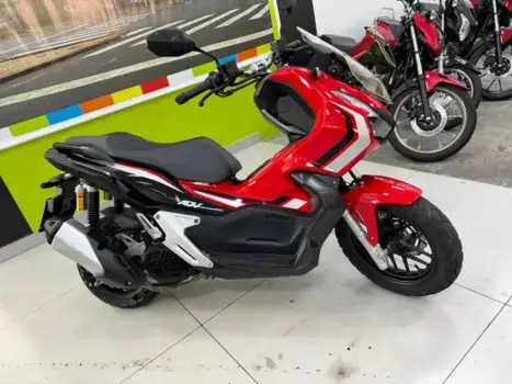 HONDA ADV 150 , Foto 10