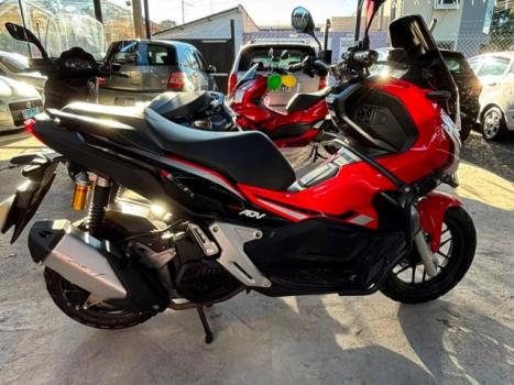 HONDA ADV 150 , Foto 2