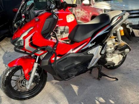 HONDA ADV 150 , Foto 3