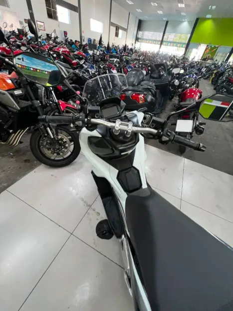 HONDA ADV 150 , Foto 12