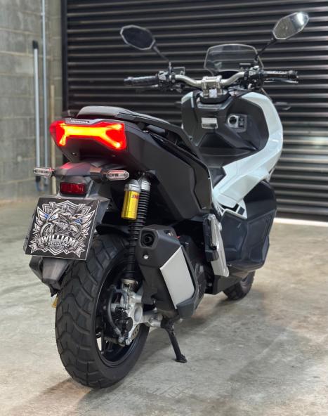 HONDA ADV 150 ABS, Foto 3