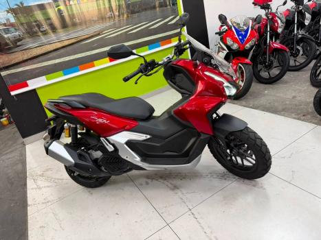 HONDA ADV 160 , Foto 1